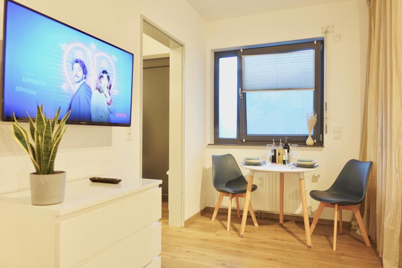 Neu - Gemuetliches Und Modernes Apartment Mit Stellplatz Koblenz  Exterior photo